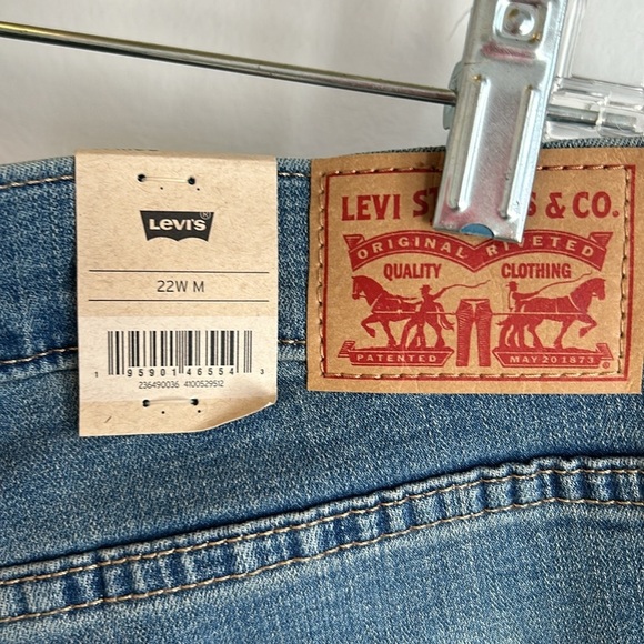 Levi’s Classic Bootcut Mid Rise Jeans - Picture 10 of 10